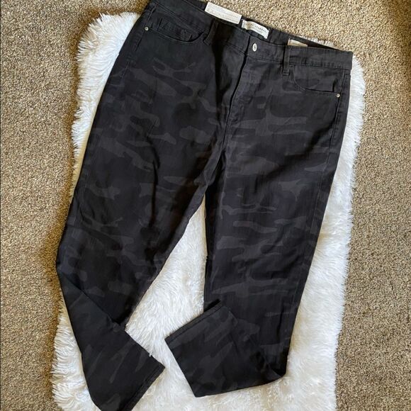 Social Standard by Sanctuary Jeans New Camo Mis Rise Ankle Skinny Womens Size 16 - Picture 2 of 11